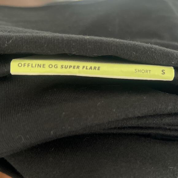 Black Aerie offline flare leggings - Picture 4 of 4